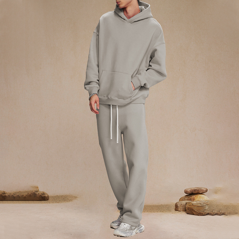 A leading custom clothing factory, we create exclusive hoodie and sweatpants.